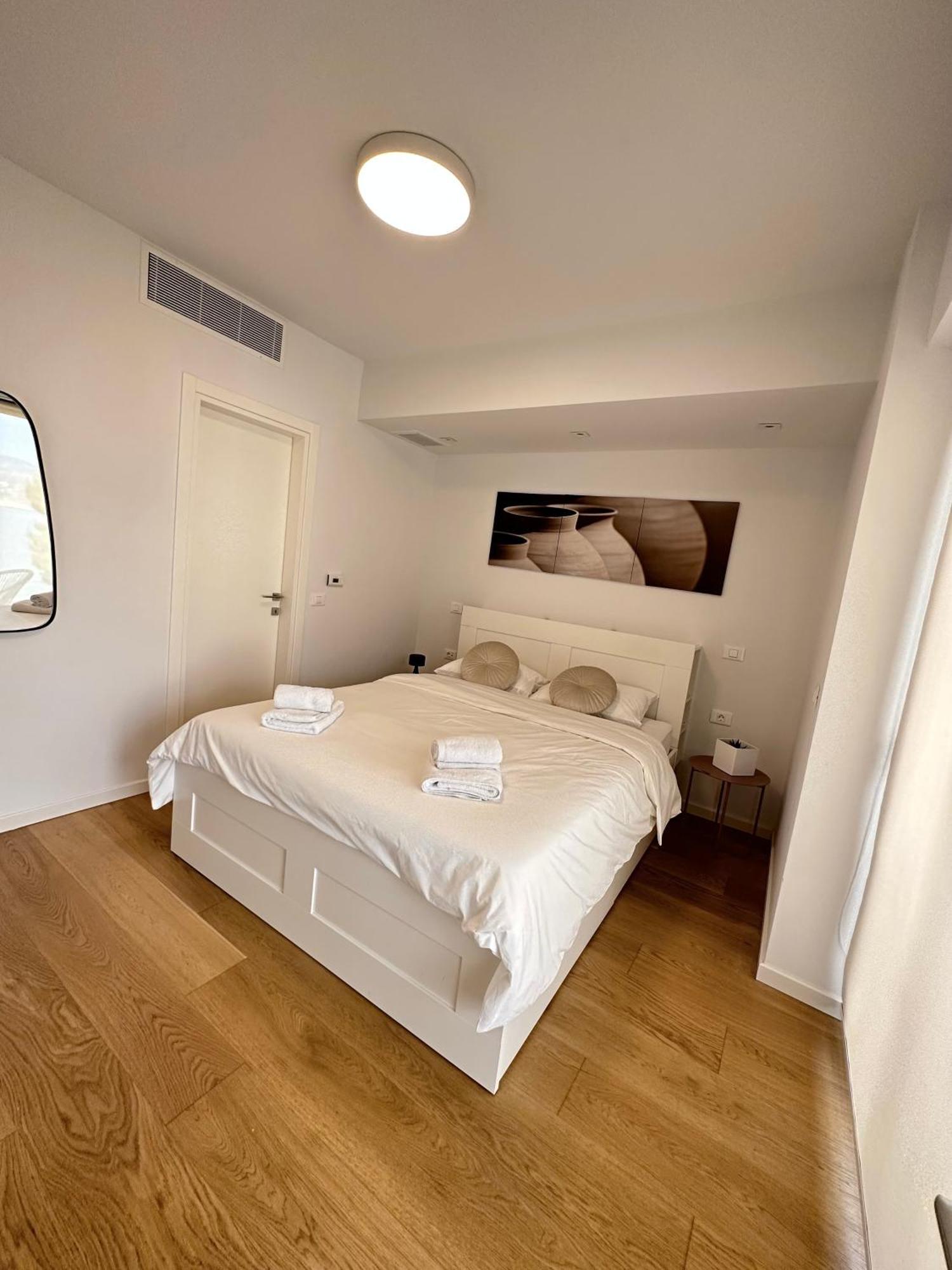 Serena At Athens Riviera Apartment Vari  Luaran gambar
